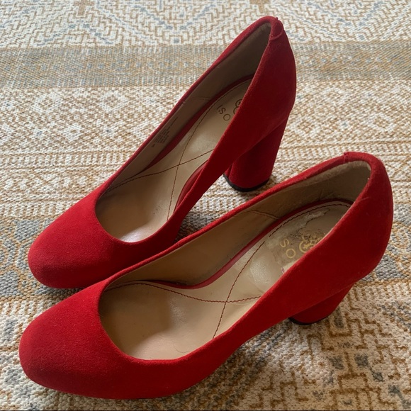 Red Suede Isola Pumps - Picture 3 of 10